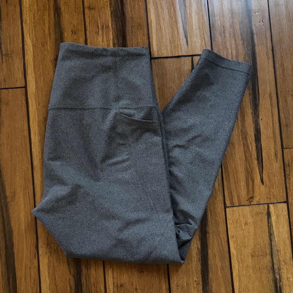 Old Navy Active Gray High-Rise Leggings